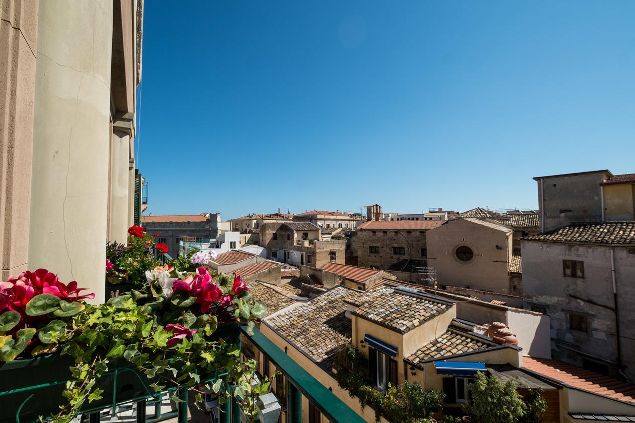 Ai Lattarini House Bed & Breakfast Palermo Exterior photo